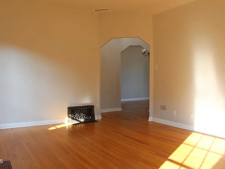 6279 Church St — Photo 9
