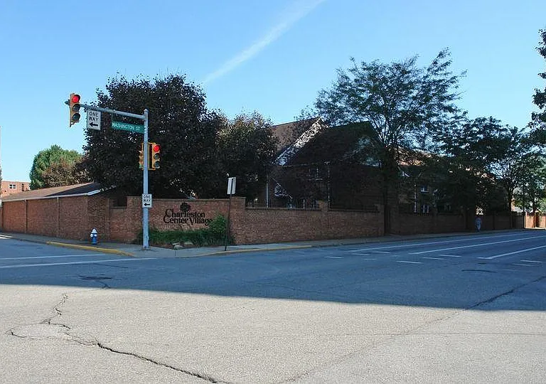 401H Bibby St — Photo 2