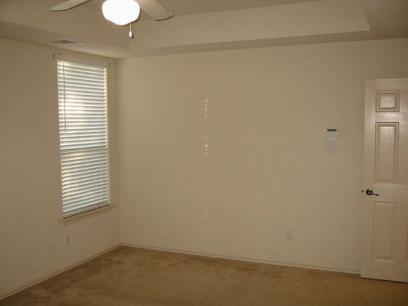 master bed downstairs