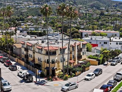 8121 Camino Del Sol UNIT 102, La Jolla, CA, 92037