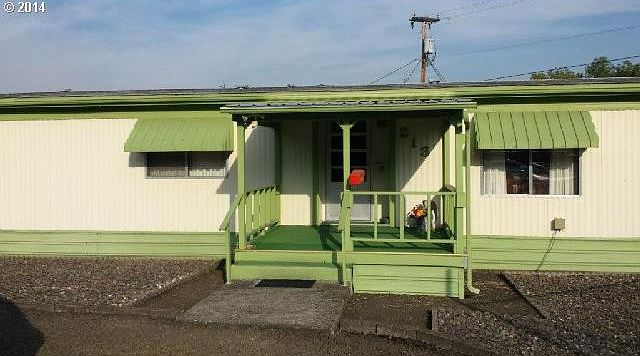 2nd image of 213 NE Peggy Ave