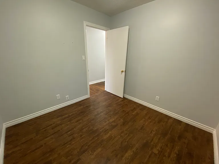 587 Bourne Pl #1 — Photo 14