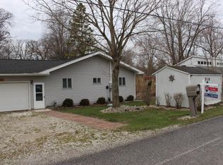 318 Cedar St, Brooklyn, MI