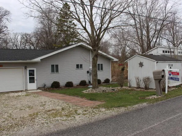 318 Cedar St, Brooklyn, MI 49230