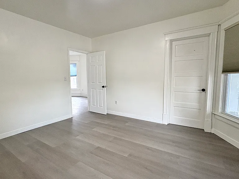 1769 E 31st St #2 — Photo 14
