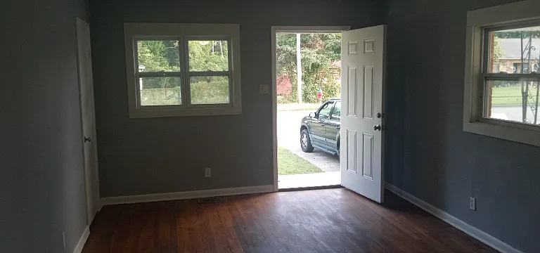 1219 E Cherry St — Photo 11