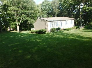 12 George St, Charlton, MA 01507