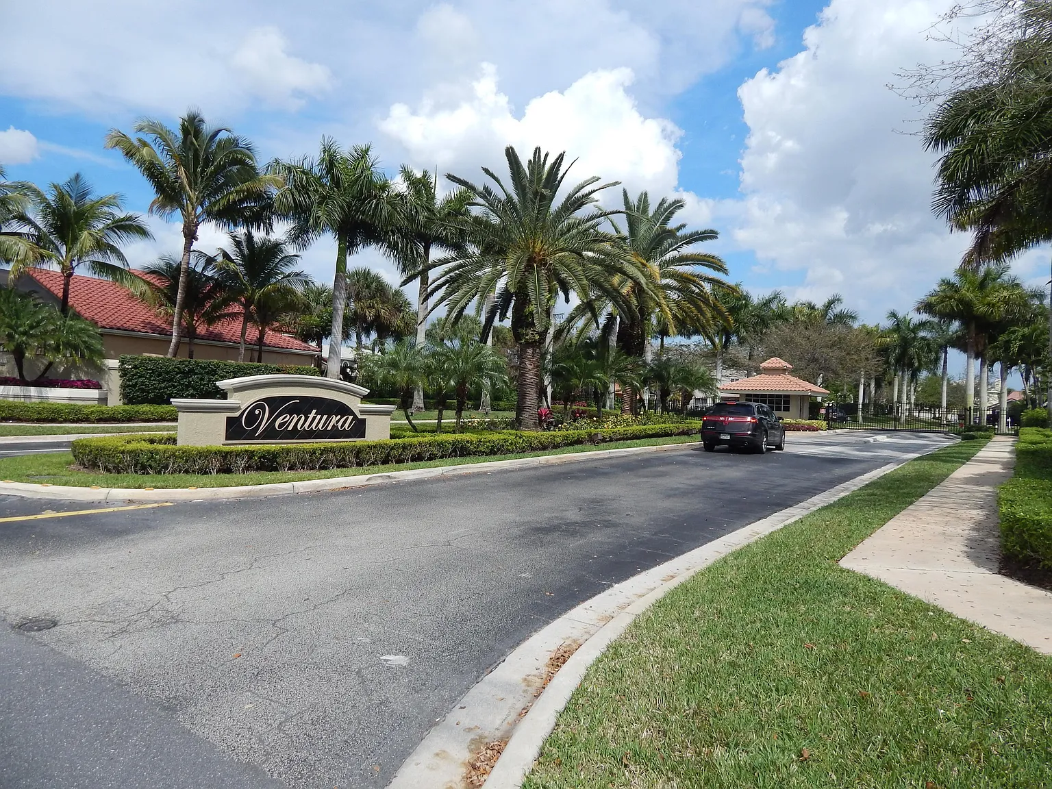 5 bed, 3.0 bath, 2395 sqft, $5,500 — Photo 3