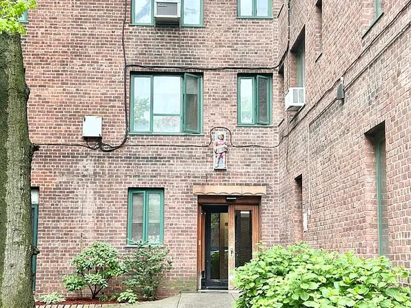 1579 Metropolitan Ave APT 3G, Bronx, NY 10462