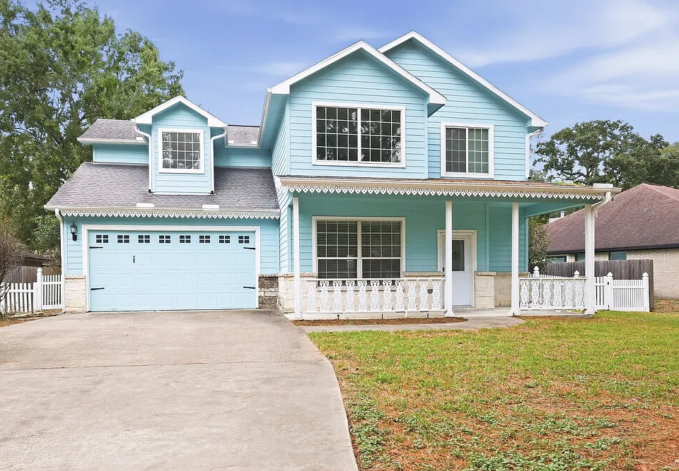 409 Robinwood Dr