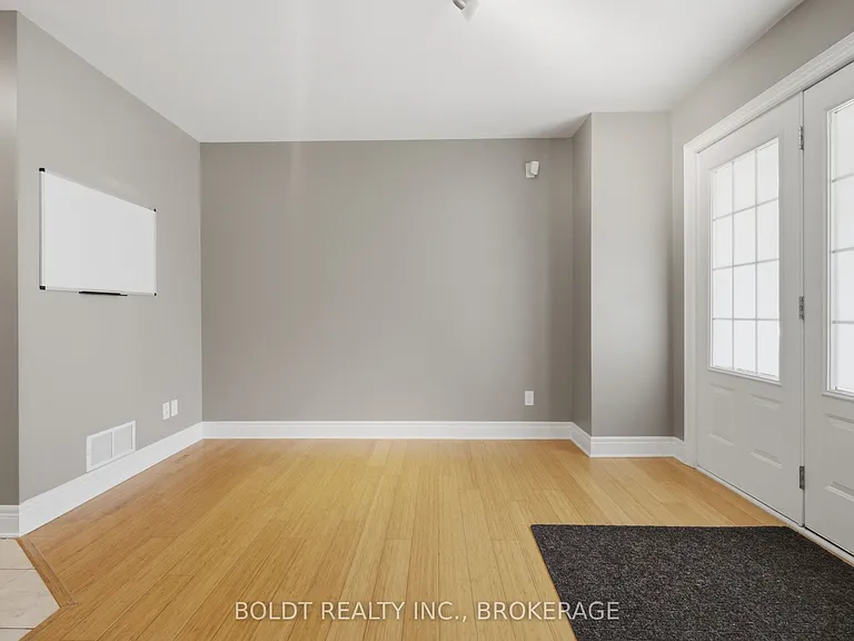 41 Durksen Dr — Photo 30