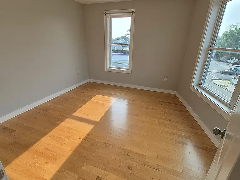 2 bed, 900 sqft, $2,600 — Photo 4