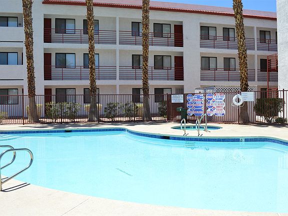 2nd image of 1361 E University Ave APT 204