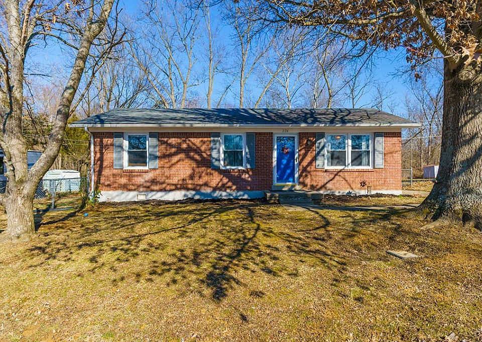 1st image of 226 Highwood Dr