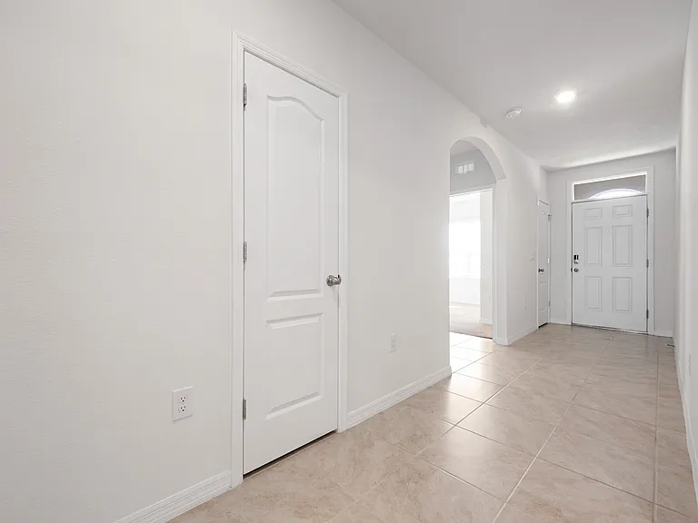 708 Tortugas St — Photo 20
