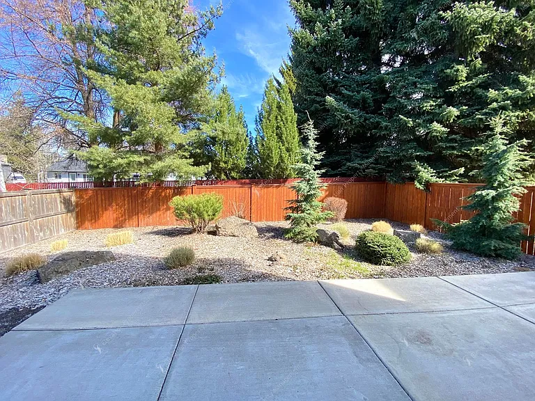61402 Sunbrook Dr — Photo 33