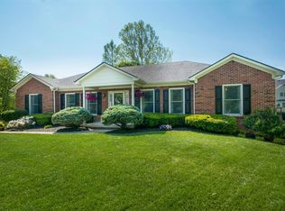 4517 Meadowbridge Ct, Lexington, KY 40515