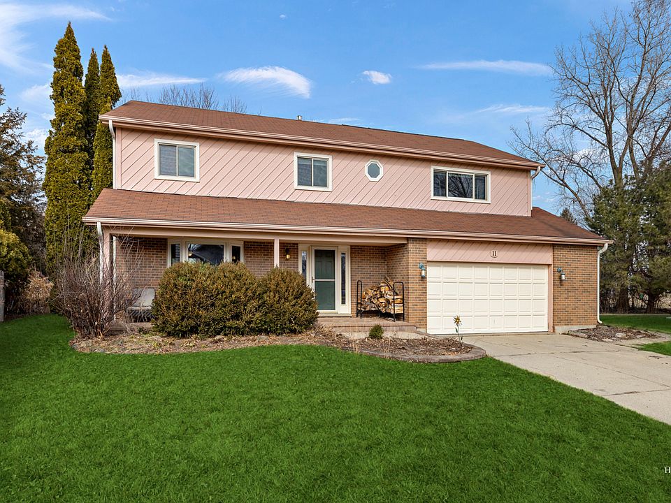 1st image of 11 Spinnaker Ct