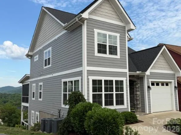 66 Tudor Way, Black Mountain, NC 28711