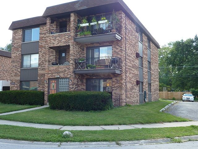 1st image of 12724 S La Crosse Ave APT 1A