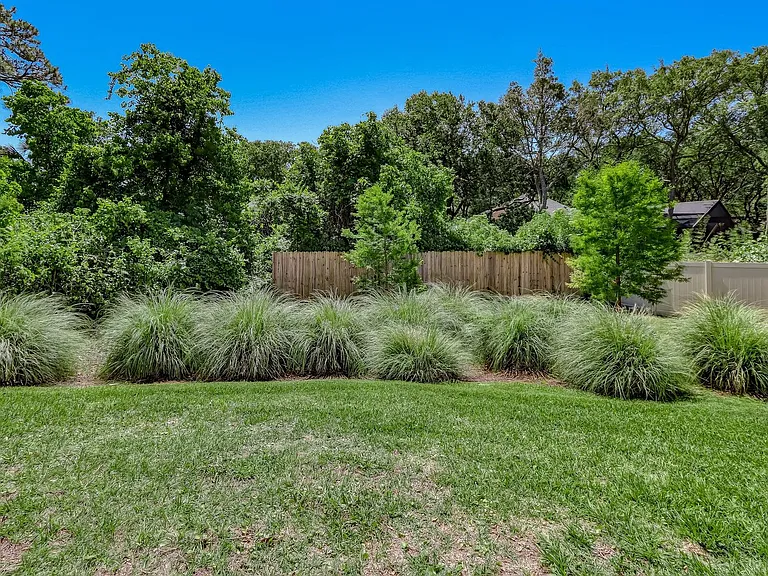 2406 Pirates Bay Dr — Photo 42