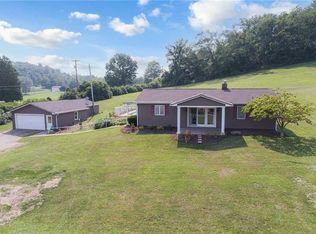 108 Kennedy Rd, Hookstown, PA 15050