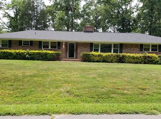 9411 Brenda Ann Rd, Charlotte, NC 28214