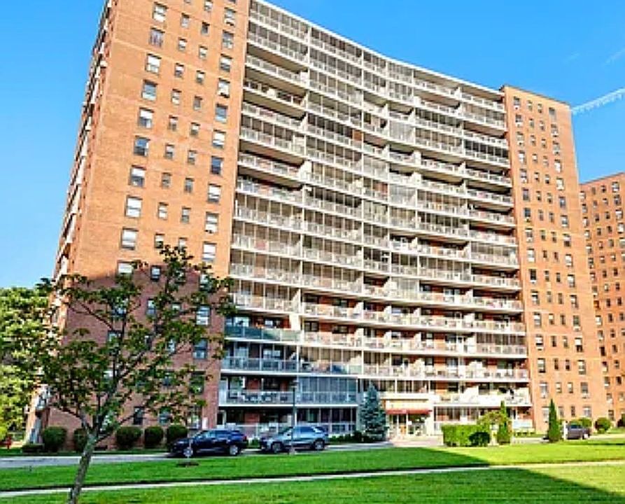1st image of 61-35 98th St APT 10D