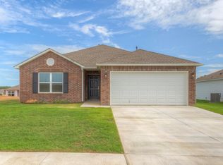 1008 W Odessa Rd, Claremore, OK 74019