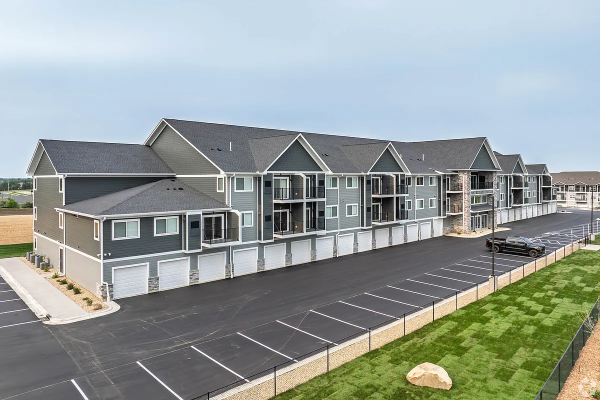 Building Photo - Stone Haven Apartments