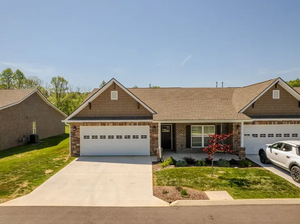 728 Snowflower Cir, Pigeon Forge, TN 37863