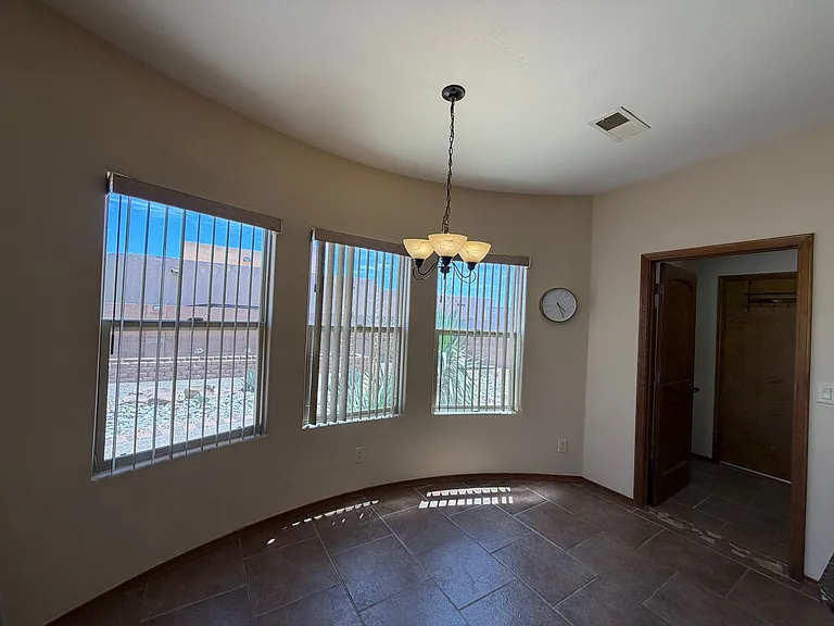 6323 Pima Pl NW — Photo 39