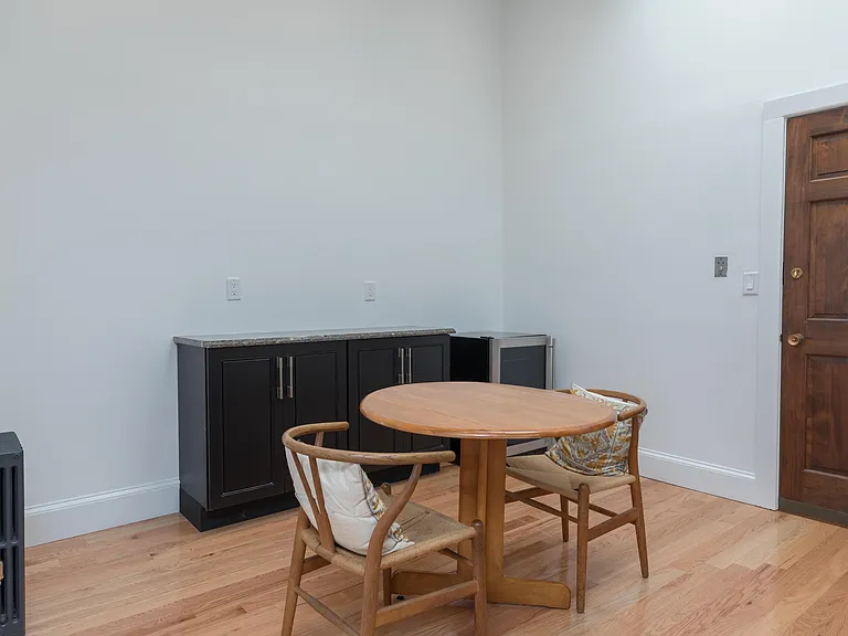 31 Bay State Rd #4 — Photo 12