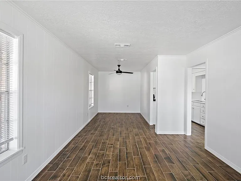 1903 Orman St — Photo 5