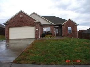 541 Beasley Dr, Centerton, AR 72719