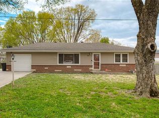 8029 Greeley Ave, Kansas City, KS 66109