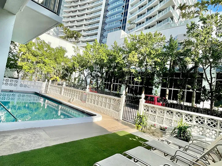 3000 Riomar St #410 — Photo 14