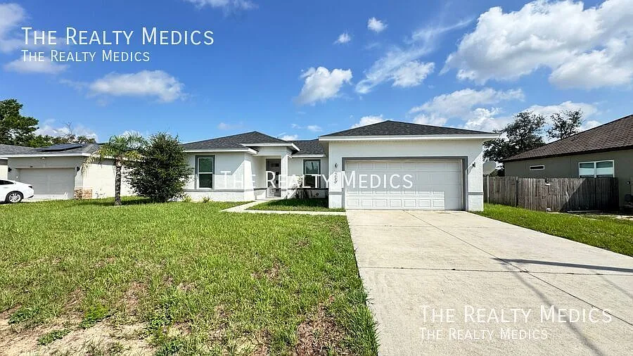 4 Bedroom Gorgeous Poinciana Home!! — Photo 2