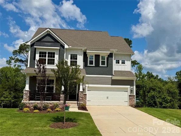 199 Hamptons Cove Rd, Troutman, NC 28166