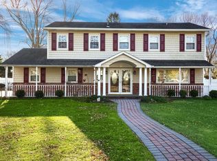 54 Wintercress Ln, East Northport, NY 11731