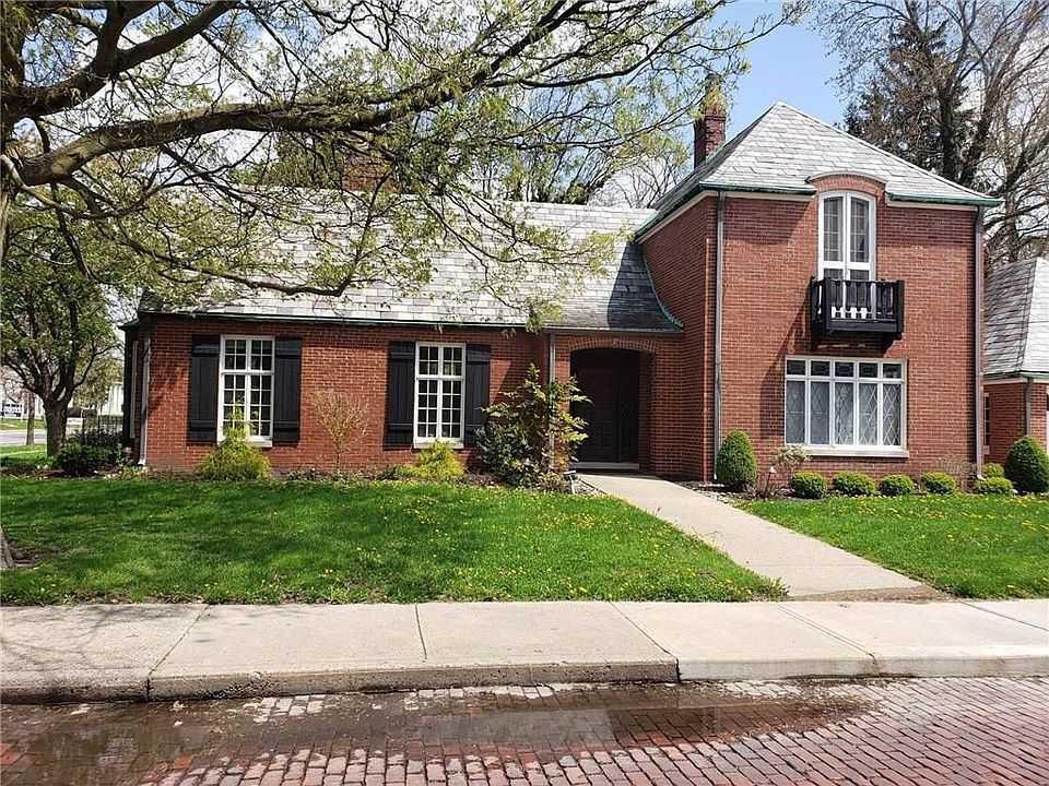 1st image of 804 Lincoln St