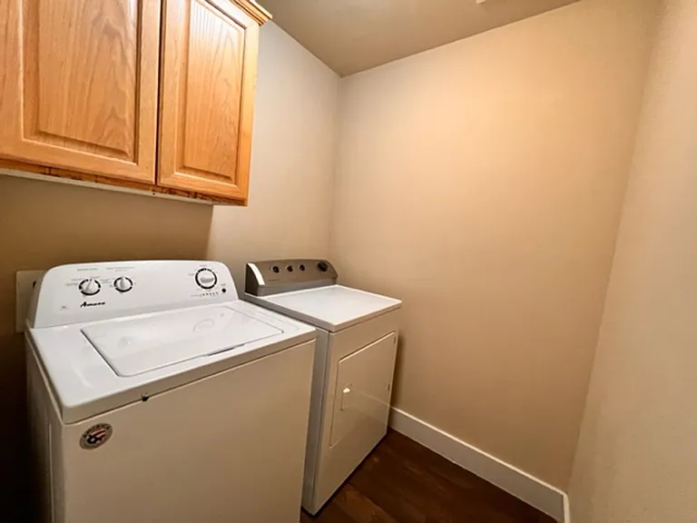 2120 S Dorothy Ave — Photo 18