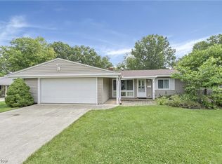 531 Wildbrook Dr, Bay Village, OH