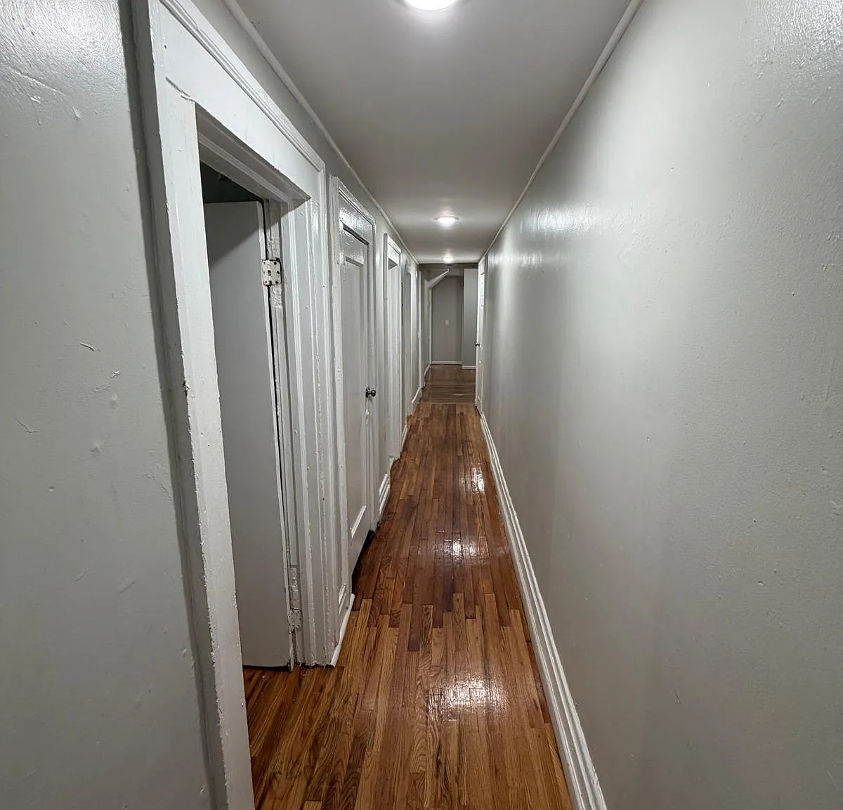 4 bed, 1400 sqft, $2,200 — Photo 2