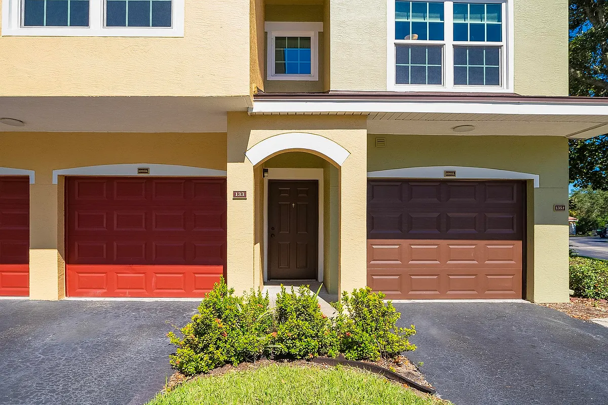 Building Photo - 1005 Bella Vista Blvd #133