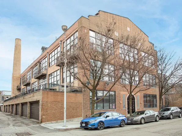 1137 N Wood St APT 2D, Chicago, IL 60622