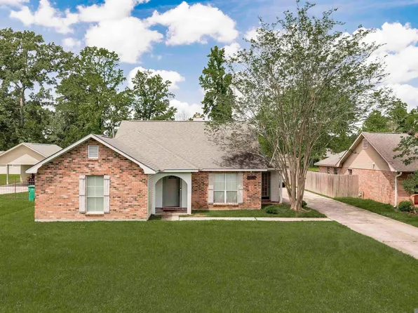 30557 Fairway View Dr, Denham Springs, LA 70726