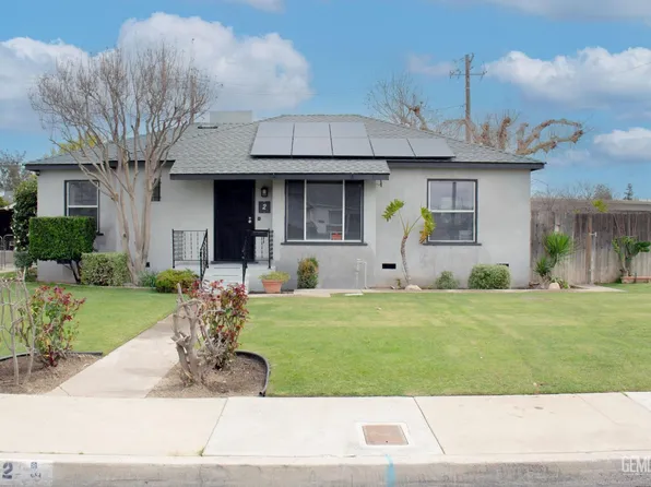 2 Wetherley Dr, Bakersfield, CA 93309