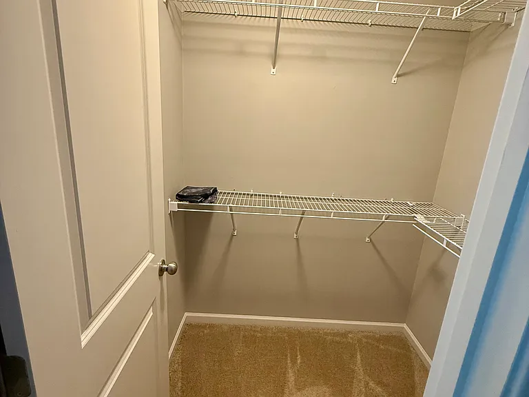 7007 McLothian Ln — Photo 43