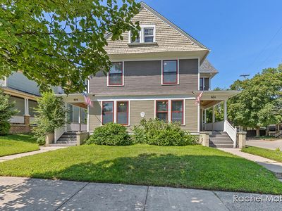 601 Paris Ave SE, Grand Rapids, MI, 49503